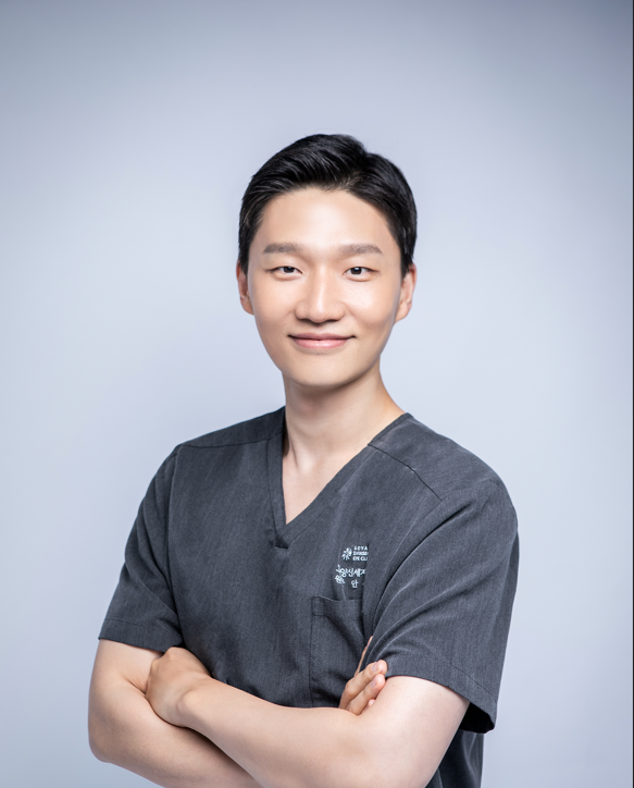 중심장액맥락망막병증 글 감수 고양신세계안과 안종호 원장 안과전문의 망막 세부전공